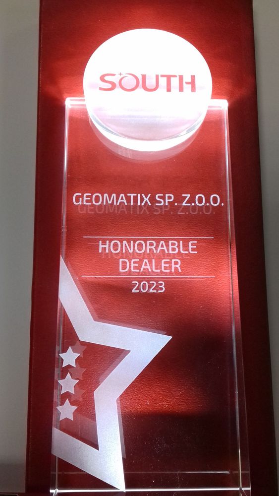 Statuetka Geomatix - South Honorable Dealer 2023